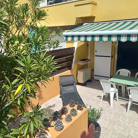 Appartement Climatisé Avec Terrasse Parking Piscine Et Terrains De Tennis Agde